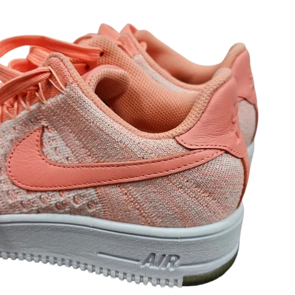 Nike Air Force 1 Ultra Flyknit Low in Atomic Pink Size 8.5 - Picture 4 of 7